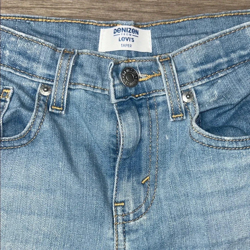 Denizen from Levi's Light Blue Kids Jeans - Picture 2 of 7